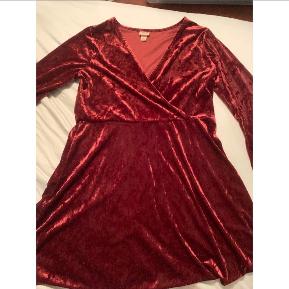 Red Velvet Dress❣️
